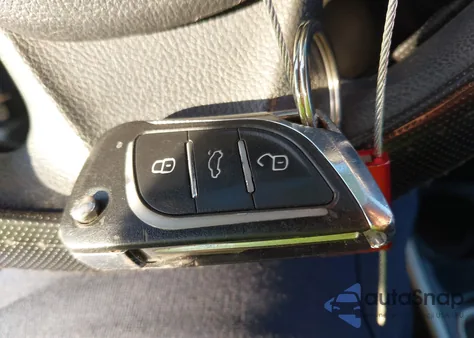 2019 Mitsubishi Outlander Es z USA, uszkodzony, nr VIN JA4AD2A34KZ029765